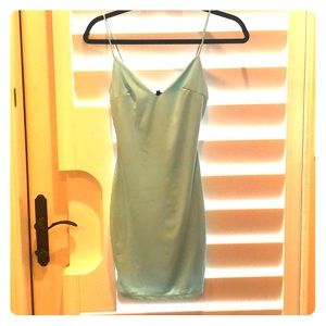 Cute NEW mini dress in XS